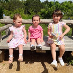 Scarlett Hefner Instagram - Beautiful day out with Nanny at the Lady Bird Johnson Wildflower Centre 🐛🍃🌷
