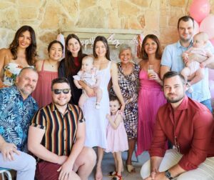 Scarlett Hefner Instagram - We had a wonderful day celebrating Marigold & Blossom’s 1st birthday with family & friends. Thank you for all of the birthday wishes for our girls. 🎈🎂