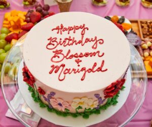 Scarlett Hefner Instagram - We had a wonderful day celebrating Marigold & Blossom’s 1st birthday with family & friends. Thank you for all of the birthday wishes for our girls. 🎈🎂