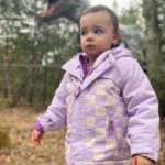 Scarlett Hefner Instagram - Daddy whispers—“Betsy, stay still… There’s something behind you.”