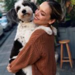 Seda Türkmen Instagram - Leyla kızı ile 🤍 ( kucak sevmiyo evet 😅 )