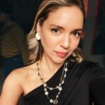 Seda Türkmen Instagram - LA LE LER 💐