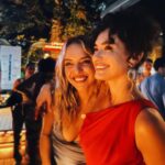 Seda Türkmen Instagram – Nesi güzel biliyor musunuz?
Kafasına koyuyorsa yapıyor bu kadın. @handedogandemir canım kadın – bir kez daha gururlandırdı hepimizi.. 
@inocosmetic hayırlı uğurlu olsun. Süreçteki herkesi tebrik ediyorum. Saçıma bile süresim var 💄💋🤍 
( @hchur @meltemkaraata @almilaoztoprak 🙏🏽🤍)