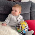 Seda Tosun Instagram - Ya ben yiyecem seni aşkım balım kızım maşallah Allah’ım korusun seni nazardan, kötülüklerden amin 🙏 🩷🧿