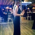 Sedef Şahin Instagram – Ne demek sen sunuculuk yapıyor musun? Buraya en sevdiklerimden birini bırakayım madem 😚 #tb