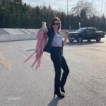 Sedef Şahin Instagram – Sevdik bu fotoları sanki☺️ Ankara diary diye kalsın burda madem 😉 #pembereis #bussines #world #woman