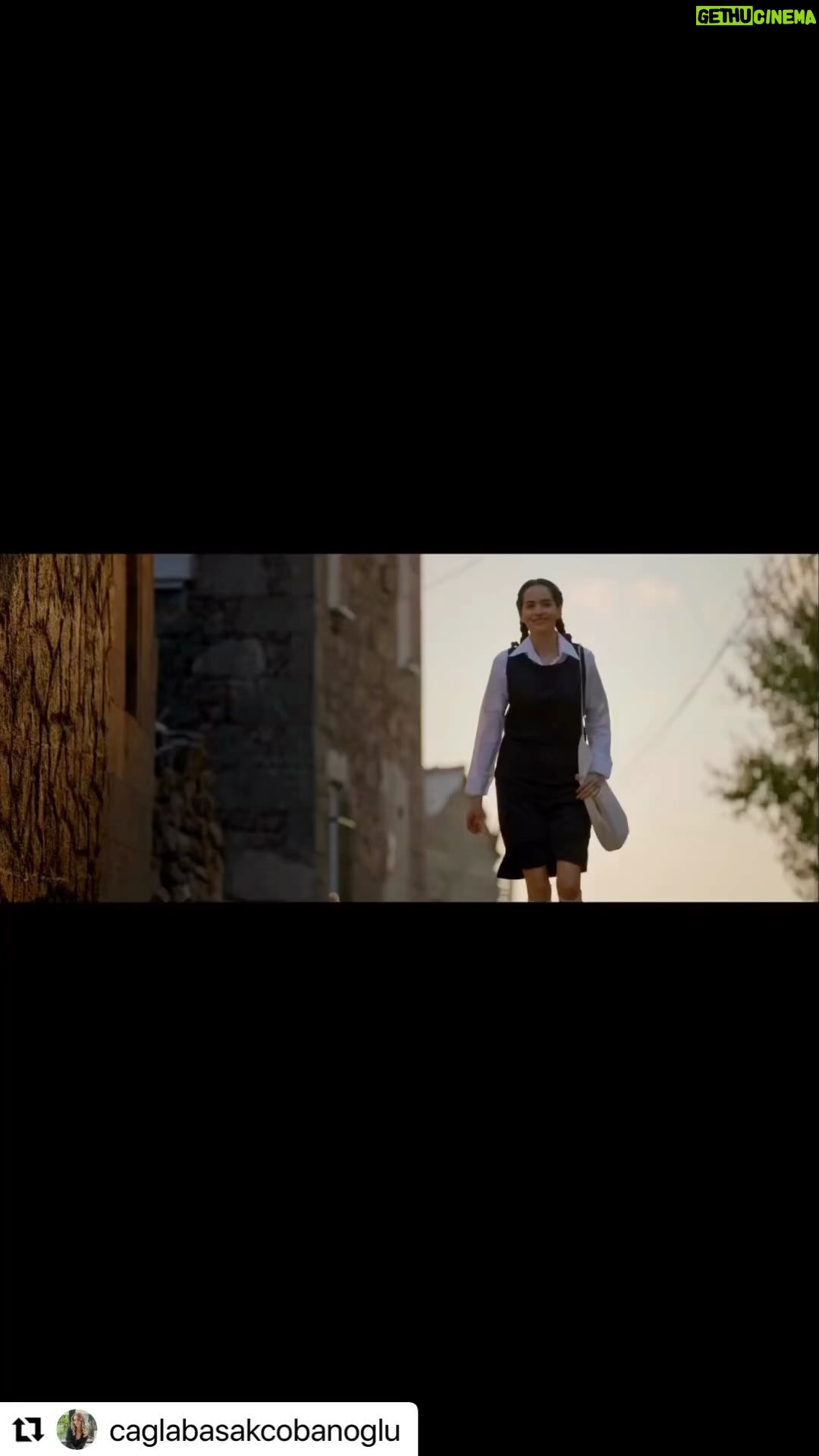 Sedef Şahin Instagram - Teaserımız yayınlandı💓🔥👏🏻10 Mart’ta sinemalarda efendim🙏🏻🤍 #serçeningözyaşı #cinema #film #movie