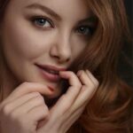 Sedef Şahin Instagram – Unutmayın! Hayatını mahvetmiş bedbaht insanların ihtiyaç duyduğu şevkat,sizin bir anlık sevgi dolu bakışınızdadır! Eksik olmasın 😉 iyi geceler💋 #smile #always