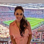 Seema Jaswal Instagram - An inspiring afternoon for all generations 💛 It was an absolute privilege to host the @england Football Grassroots Football Awards 2023. An event that shines a light on the incredible volunteers that help the game we all love so much grow at grassroots level and celebrating the impact it can have on so many aspects of society. ✔️12 inspiring award winners ✔️Legends past and present ✔️England Manager Gareth Southgate ✔️Sir Geoff Hurst 🎤 Sweet Caroline ✔️John Barnes taking us back to 1990 ✔️Amazing live music with Rockaoke ✔️Dramatics of the Community Shield ✔️Why can’t all Sundays be like this?! It’s a great privilege to be involved in the grassroots of the nation’s sport knowing #grassroots #grassrootsfootball #inspiring #communityshield #football #family