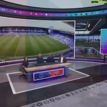 Seema Jaswal Instagram - Match Day Live on Sunday for the @premierleague global audience with these legends @alanshearer @wrightyofficial @mariomelchiot1 Engaging, enlightening and most of all enjoyable! 💛 #throwback #tb #fridayfeeling #pl #bournemouth #chelseafc #everton #arsenalfc #football #soccer #footballanalysis #livetv #matchday #whataday