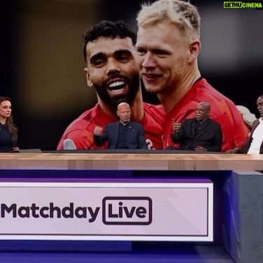 Seema Jaswal Instagram - Match Day Live on Sunday for the @premierleague global audience with these legends @alanshearer @wrightyofficial @mariomelchiot1 Engaging, enlightening and most of all enjoyable! 💛 #throwback #tb #fridayfeeling #pl #bournemouth #chelseafc #everton #arsenalfc #football #soccer #footballanalysis #livetv #matchday #whataday