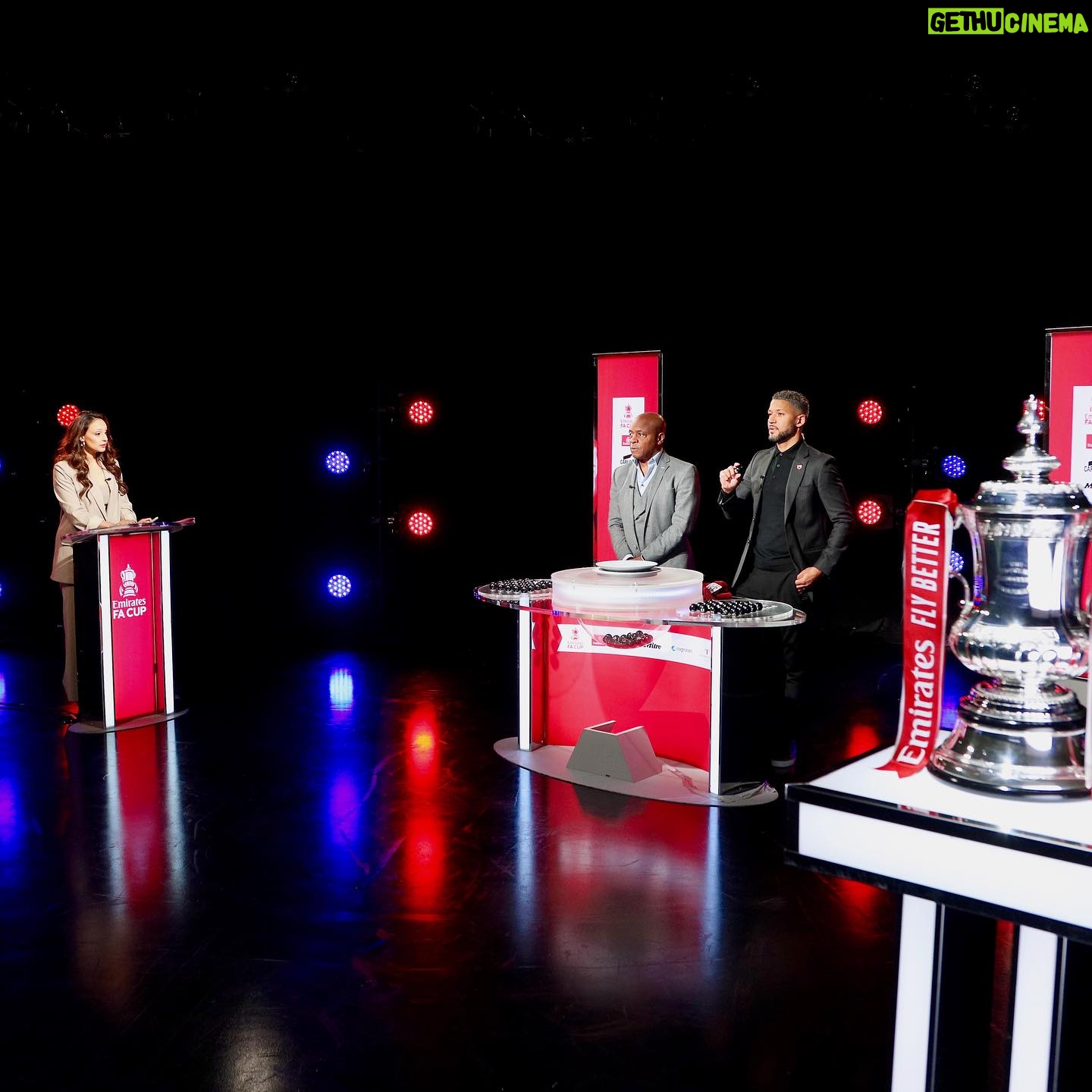 Seema Jaswal Instagram - 80 teams, 40 ties, all roads lead to Wembley! Iβm delighted to be hosting the @emiratesfacup draws once again on @itv this season. For the first round draw I had the pleasure of having @paulparkerofficial and @jobimcanuff with me. Thanks for joining us and π€π½ you got the draw that you wanted! Sharing a few #btsedits see you at the next one π