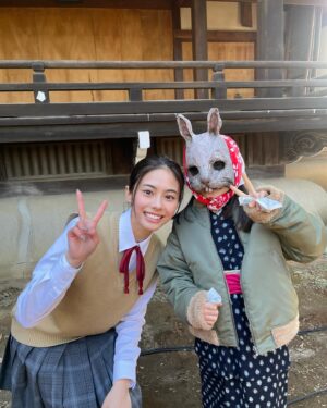 Seira Anzai Instagram - 03.02(Sat) 22:00~  #新空港占拠 8話

実はちびうさちゃんと写真を撮っていました:)
可愛かった〜〜〜〜ぴょんぴょんしてました