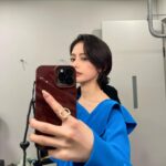 Seira Anzai Instagram - 01.01(Mon)10:00~ #沸騰ワード10 hair&make: @akiyamahitomi09 stylist: @df4810
