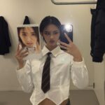 Seira Anzai Instagram - Seira Anzai 2024 calendar イベント予約終了まで残り1時間となりました…🗓♡