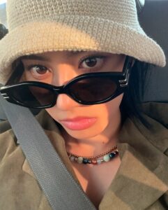 Seira Anzai Instagram - I love clothes from the 80's and 90's. #OOTD #seirastyle