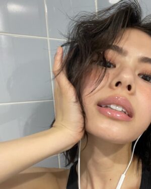 Seira Anzai Instagram - 