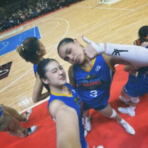 Sela Guia Instagram - team lady setters since day 1 💙 

thank u to my best girls for always being the most patient and uplifting teammates ever!! i heart u all! 🩷 

(locket cam and digicam core haha)

#StarMagicAllStarGames2024 #3rdyear