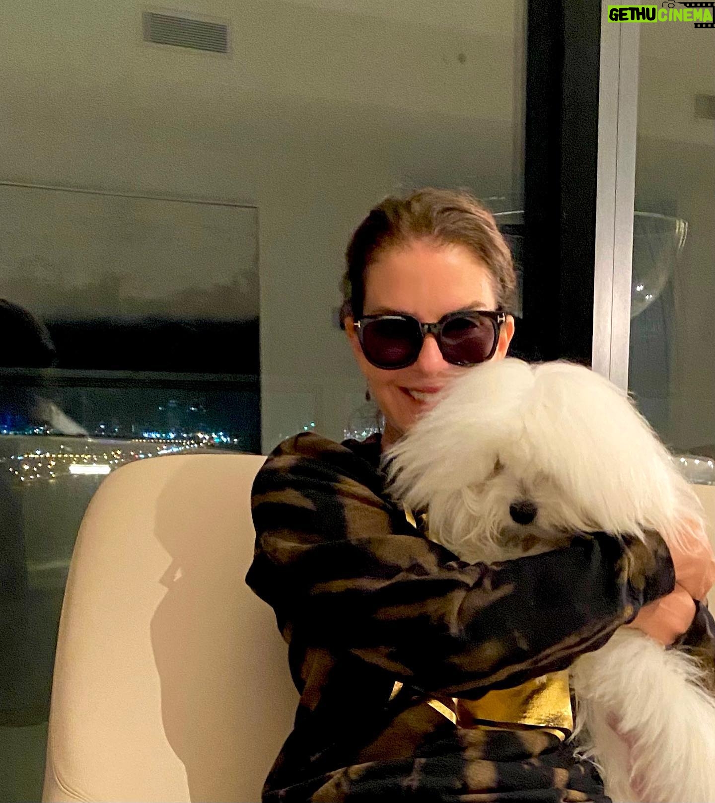 Sela Ward - 2.8K Likes - I needed this puppy hug today. #NationalDogDay