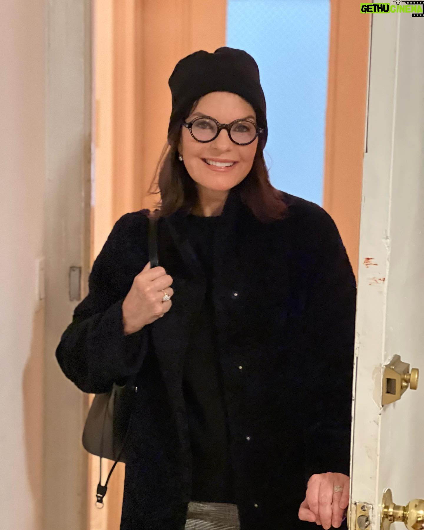 Sela Ward - 3.4K Likes - I hope y’all are staying safe and warm during these crazy winter storms. 🙏