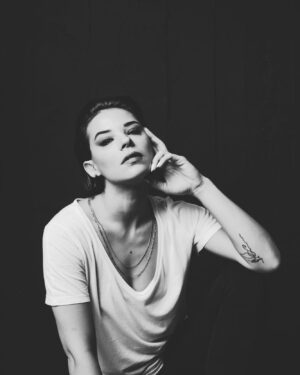 Selen Seyven Instagram - @okanerkmen