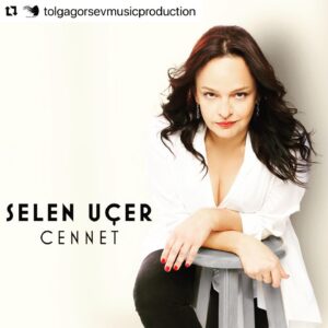 Selen Uçer Instagram - Vee “Cennet” önümüzdeki ay tüm digital platformlarda yayında…Ve evet sonunda 🍎🐍🍏@tolgagorsev  @burakerkul  @demirhanbaylan @tolgagorsevmusicproduction  @personamenajerlik 🙌 🥂🧿🥰🙏💫