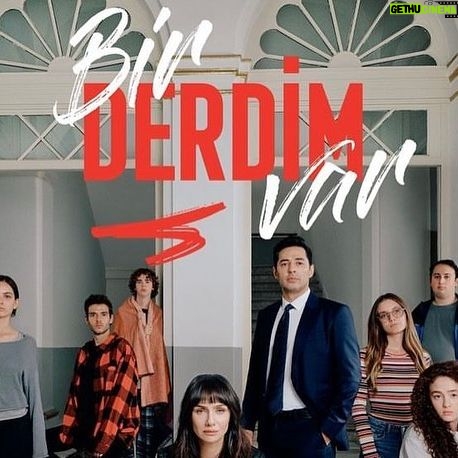 Selen Uçer - 785 Likes - ‘Herkes görülmek ister,sebebleri derdimiz…’ 👉bugün 20.00 @kanald @birderdimvardizi ilk bölümünde @denizekinci ile birlikte özel bir anne-kız hikayesi/derdi anlattık 🙌 Bugünde zor bulunan hassasiyetleri ile bu genç detaylı ve özenli projeye konuk olmak heyecan vericiydi, büyük zevkti 😍🤗Tüm ekibe, başta can yönetmenimiz @burakmujdeci senaryo @yektatorun sevgili @birceakalay @mert_firat ve tüm oyuncu kadrosuna sevgilier, iyi şanslar ve uzun bir yol diliyorum. Çok teşekkürler 🥰🙏 @ayyapim @ayna.yapim @personamenajerlik
