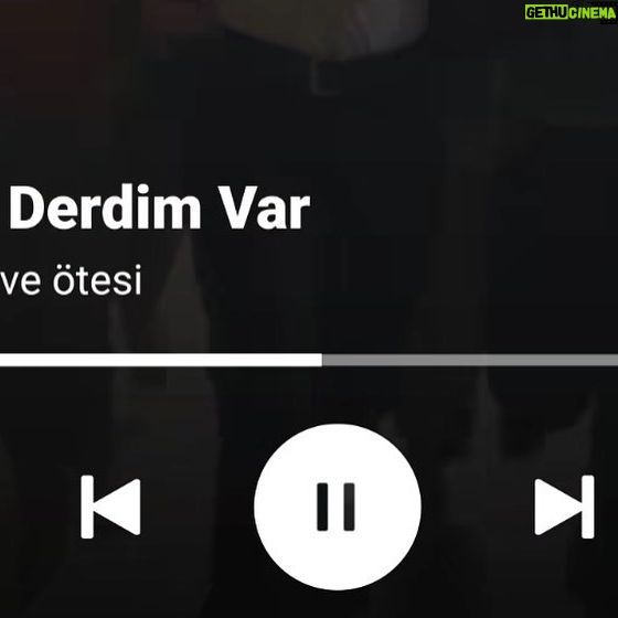Selen Uçer - 785 Likes - ‘Herkes görülmek ister,sebebleri derdimiz…’ 👉bugün 20.00 @kanald @birderdimvardizi ilk bölümünde @denizekinci ile birlikte özel bir anne-kız hikayesi/derdi anlattık 🙌 Bugünde zor bulunan hassasiyetleri ile bu genç detaylı ve özenli projeye konuk olmak heyecan vericiydi, büyük zevkti 😍🤗Tüm ekibe, başta can yönetmenimiz @burakmujdeci senaryo @yektatorun sevgili @birceakalay @mert_firat ve tüm oyuncu kadrosuna sevgilier, iyi şanslar ve uzun bir yol diliyorum. Çok teşekkürler 🥰🙏 @ayyapim @ayna.yapim @personamenajerlik