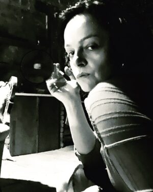 Selen Uçer Instagram - Bi daa bi düşünün bence..🤨 #tbt #geçenhafta 📸 @turna.nesin_ 💛🙏 Peki yaz diye gevşedik mi sizce? 😁🐟