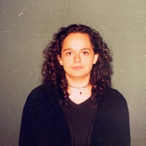 Selen Uçer Instagram - Bu 20 yaş challenge aslında yüz tanıma,göz okuma vs için bi oyunmuş,eksik olmasın hemen benimkini alsınlar diye koyuyorum 🙋🏻‍♀️🙃🤗hem de #tbt #20yearschallenge