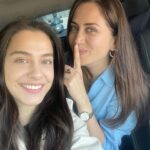 Selen Öztürk Instagram - Benden , setten , bizden … ✨ Anlar anılar ✨ Akşama görüşürüz 🙏