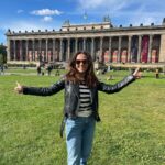 Selen Öztürk Instagram - Hallo Berlin .. 🍃🌂 eins 📍