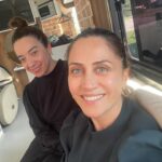 Selen Öztürk Instagram - Benden , setten , bizden … ✨ Anlar anılar ✨ Akşama görüşürüz 🙏