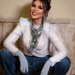 Selen Görgüzel Instagram - Müzik duygularımızın en açık dilidir demiş Emil Zeig 🎶✨ nasılda güzel konuşuyor şarkılar ama #umrumdadeğil diye 😉