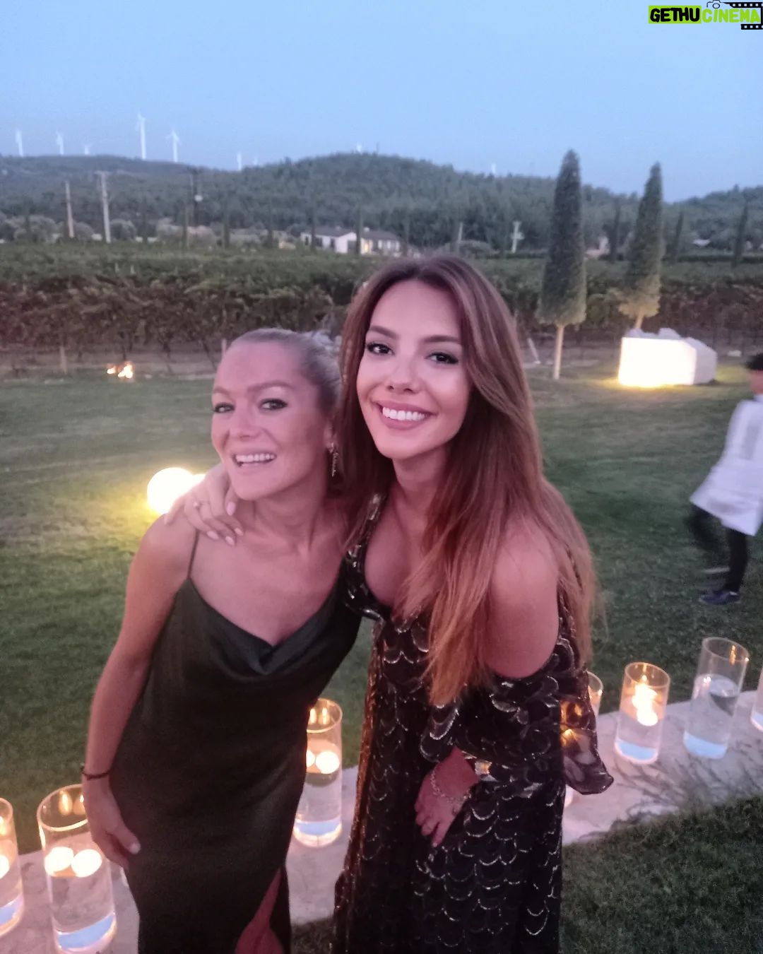 Selen Soyder - 3 Likes - En iyi arkadasim evleniyor 🥳🌑 👰🏻♀️🌻