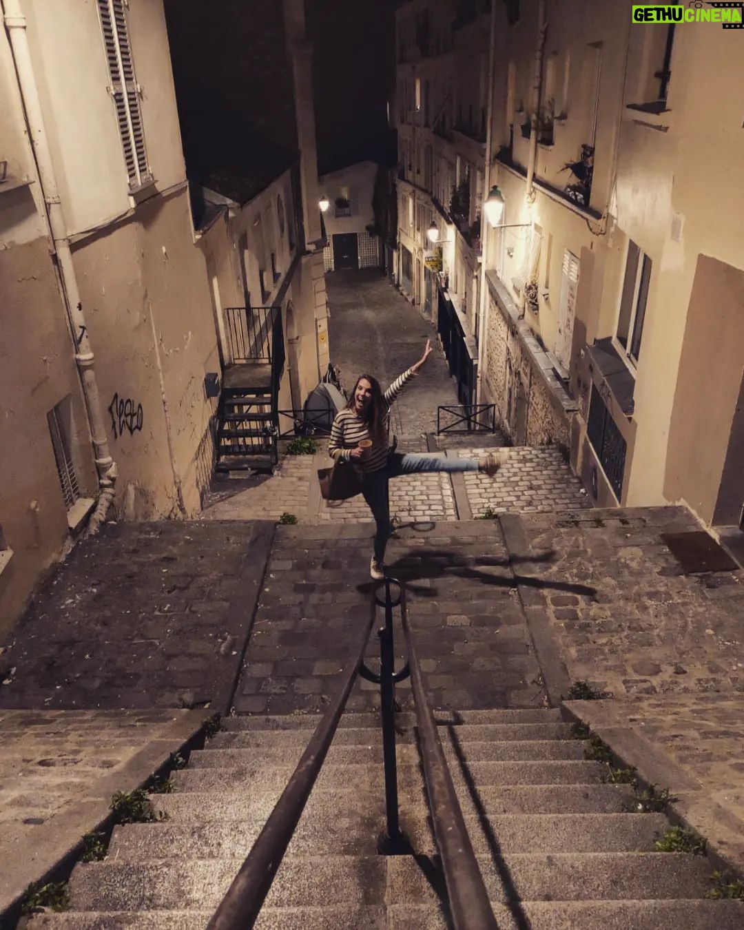 Selen Soyder - 3 Likes - Midnight in Paris🚂