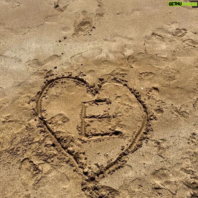 Selen Soyder - 3 Likes - 💙🌊💙