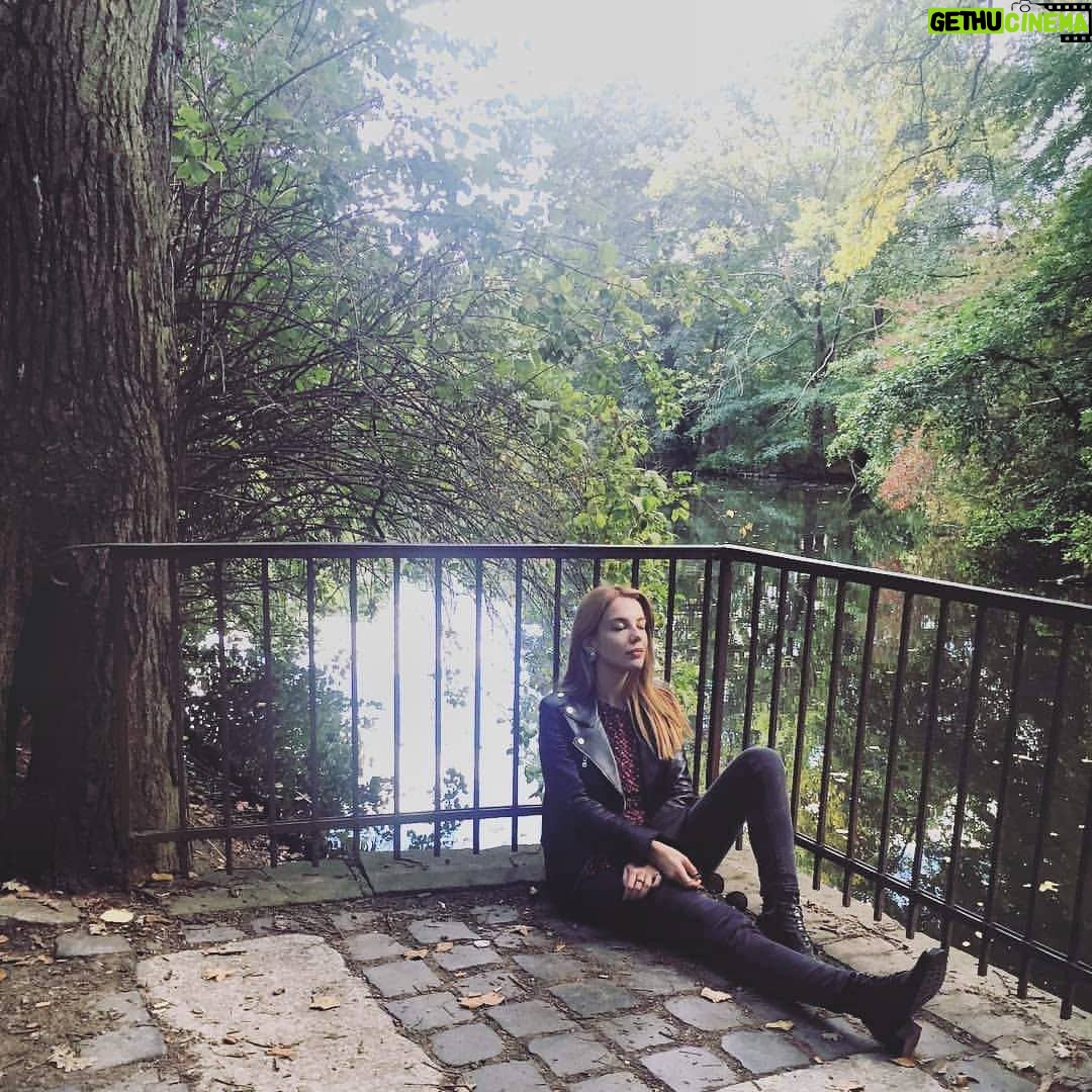 Selen Soyder - 3 Likes - #wintersleep 😌