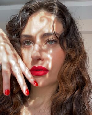 Selin Dumlugöl Instagram - 🌹💋🌹