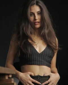 Selin Dumlugöl Top 100 Instagram Photos and Posts
