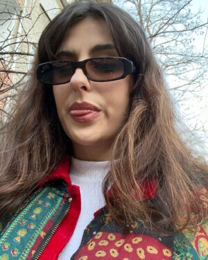 Selin Dumlugöl Instagram - On tane yetmiyor artık