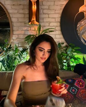 Selin Genç Instagram - 🍸#saturdaynight