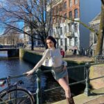 Selin Genç Instagram - It was a sunny Amsterdam day! #amsterdam #tb 🤍