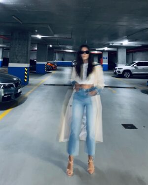 Sena Çakır Instagram - Kaydırdıkça netlik kazanan bir seri😎