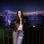 Sena Çakır Instagram – Bu saatte post mu olur?
Attım,oldu!🙌🏽