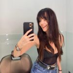 Sena Çakır Instagram – Saçlarıma sihirli bir el dokundu🤭
🌬️~ @sabitakkaya 🤍