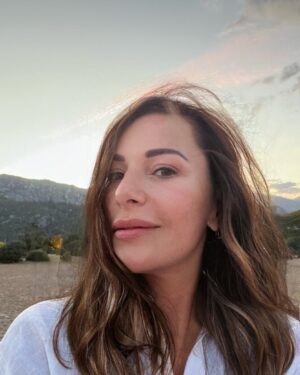 Şenay Gürler Instagram - En sevdiğim tatil yeri Çıralı’dır… Net
#tbt