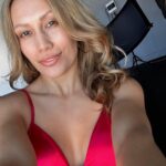 Seniesa Estrada Instagram – Glow year. ❤️