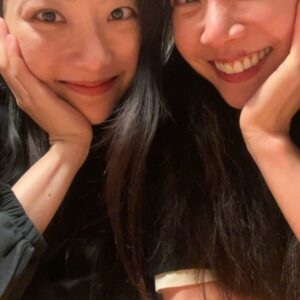 Seo Ye-hwa Instagram - 저한테 가끔 걸스데이팬이라고 싸인해달라시는 분들 계시는데요 
이젠 그냥 언니대신 해드릴게요
이정도면 그래도 되잖아요
@ssozi_sojin