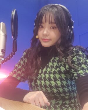 Seo Yu-ri Instagram - #네코제9 
🤭 내일도 만나요 😙
